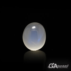 Moonstone 10.09 Carat (11.09 Ratti)
