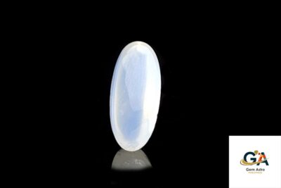 Blue Moonstone 7.23 Carat (7.95 Ratti)