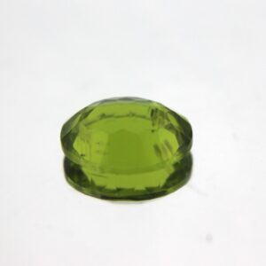 Peridot 7.80 Carat (8.67 Ratti)