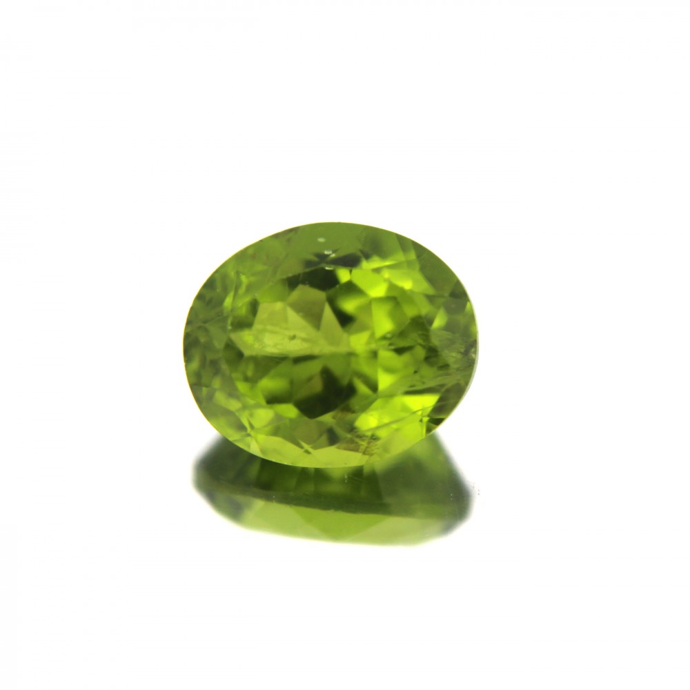 PD22.jpeg Peridot 8.21 Carat (9.12 Ratti) - Image 1