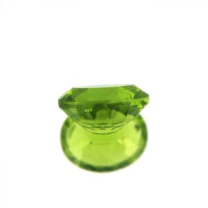 Peridot 7.29 Carat (8.10 Ratti)