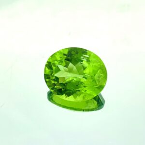 Peridot 7.24 Carat (8.04 Ratti)