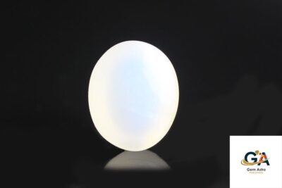 Blue Moonstone 7.44 Carat (8.18 Ratti)
