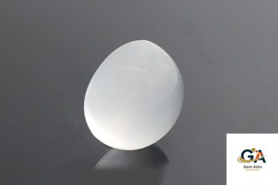 Moonstone 6.57Carat (7.22Ratti)