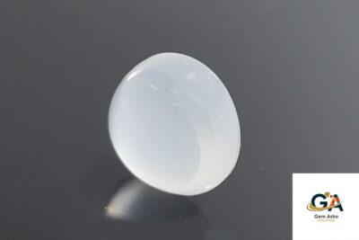 Moonstone 5.40Carat (5.94Ratti)