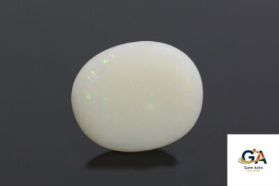 Opal 8.31 Carat (9.14 Ratti)