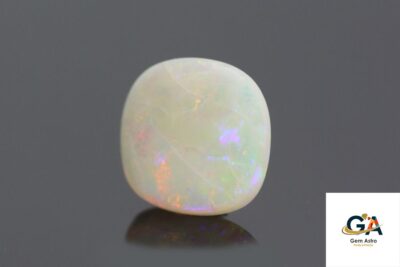 Opal 5.86 Carat (6.46 Ratti)
