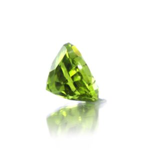 Peridot 6.84 Carat (7.52 Ratti)