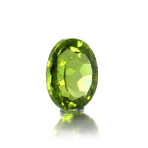 Peridot 6.95 Carat (7.65 Ratti)
