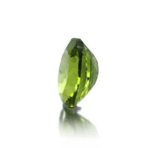Peridot 6.95 Carat (7.65 Ratti)