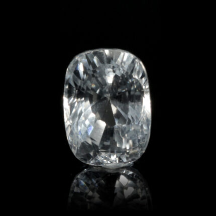 white-topaz-8.27-carat