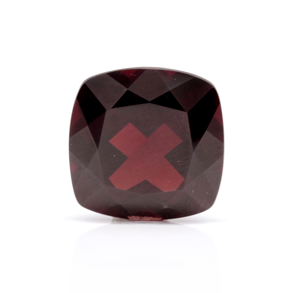 GARG28 (1) Rhodolite Garnet 7.45 Carat (8.20 Ratti) - Image 1