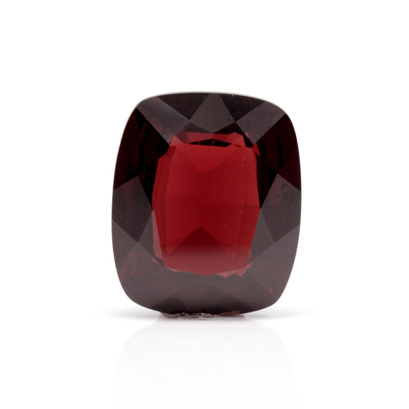 Rhodolite Garnet 7.19 Carat (7.91 Ratti)